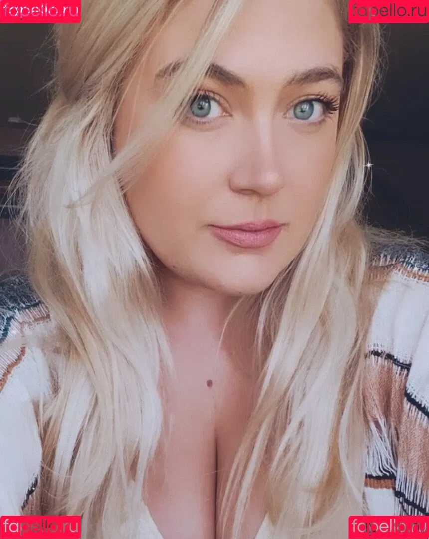 MsTeamKK Onlyfans Photo Gallery 