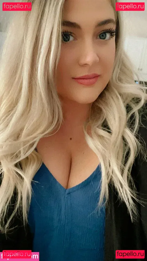 MsTeamKK Onlyfans Photo Gallery 