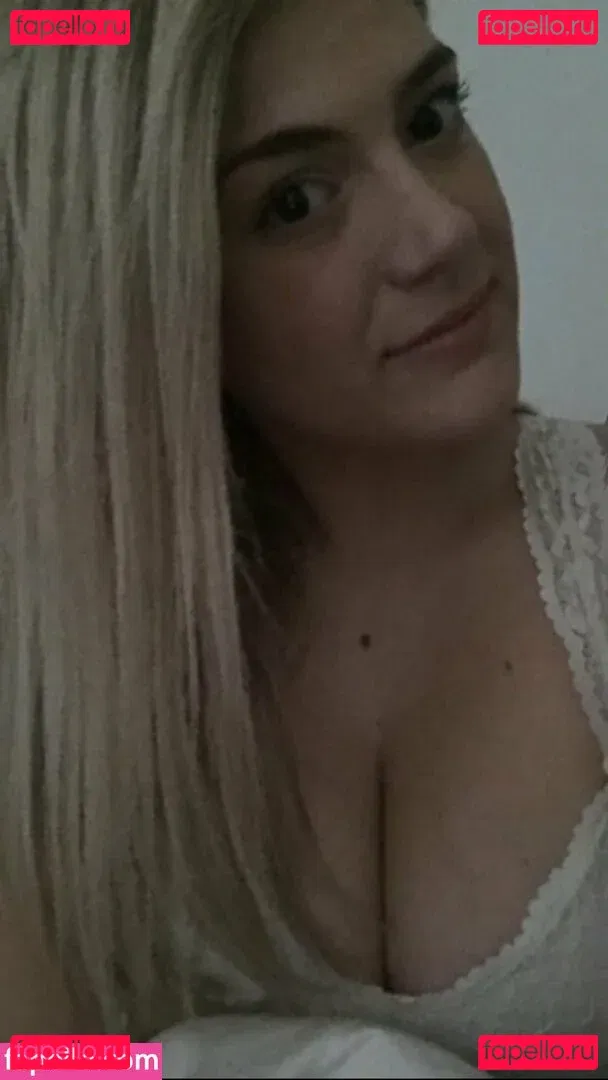 MsTeamKK Onlyfans Photo Gallery 