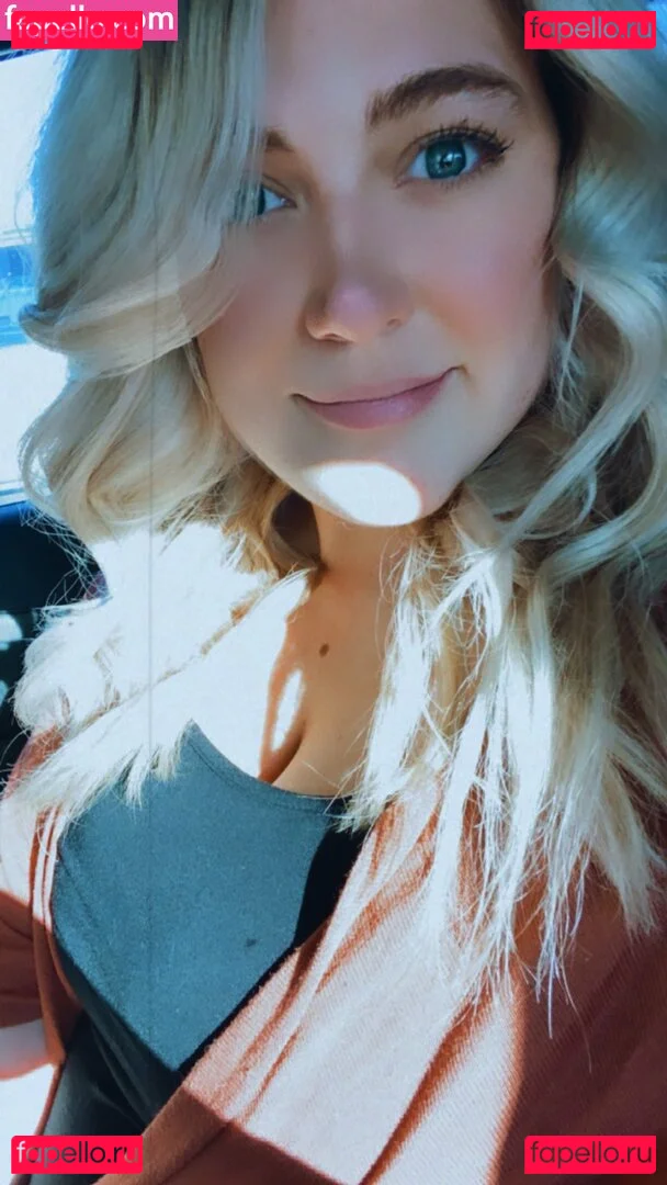 MsTeamKK Onlyfans Photo Gallery 