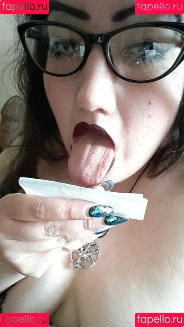 spacevvitch666 Onlyfans Photo Gallery 