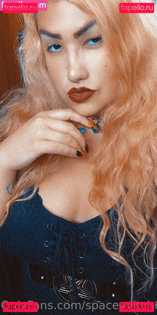 spacevvitch666 Onlyfans Photo Gallery 