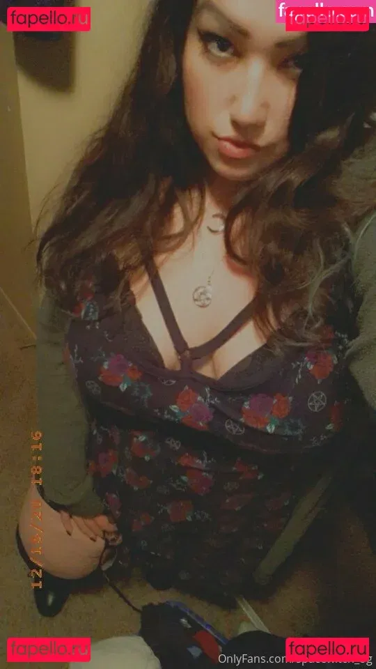 spacevvitch666 Onlyfans Photo Gallery 