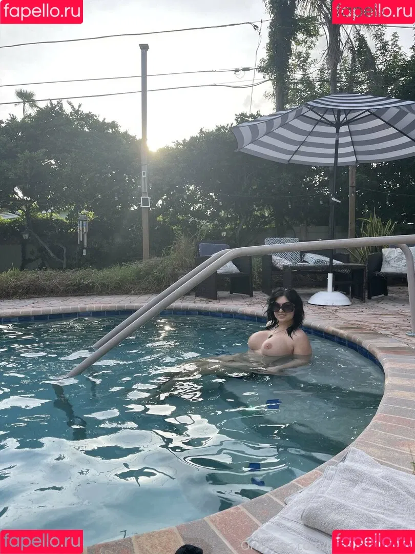 baileyjaytweets Onlyfans Photo Gallery 