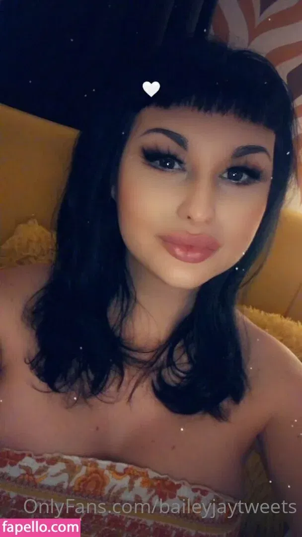 baileyjaytweets Onlyfans Photo Gallery 