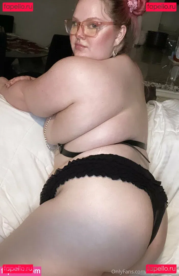 lolly_helga Onlyfans Photo Gallery 