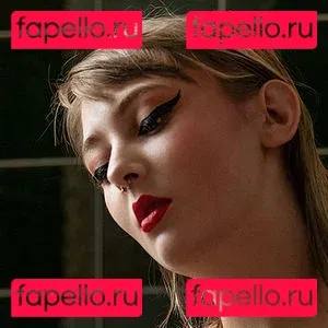 Amber Farndon Onlyfans Photo Gallery 