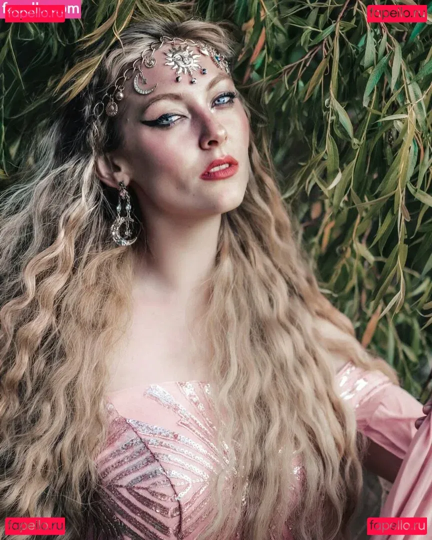 Amber Farndon Onlyfans Photo Gallery 