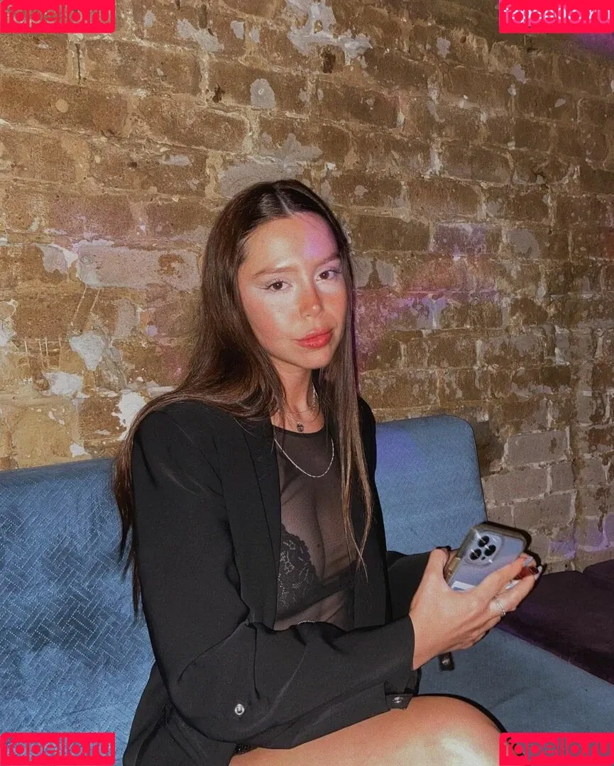 Emma Roob Onlyfans Photo Gallery 