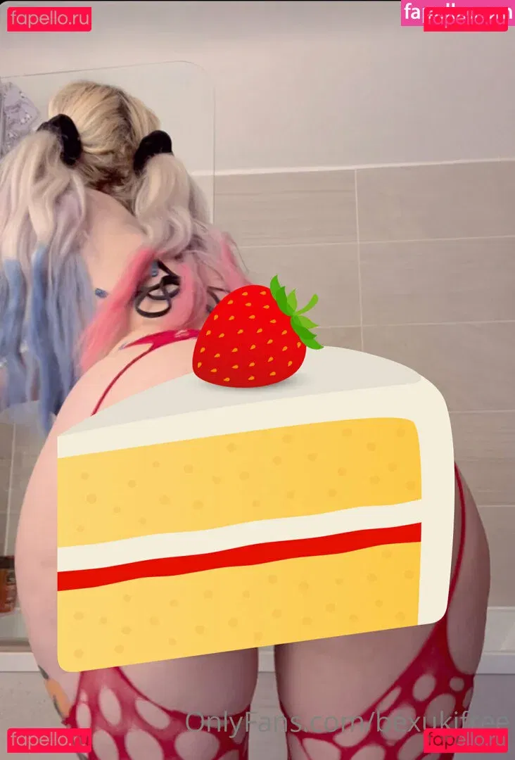 bexukifree Onlyfans Photo Gallery 