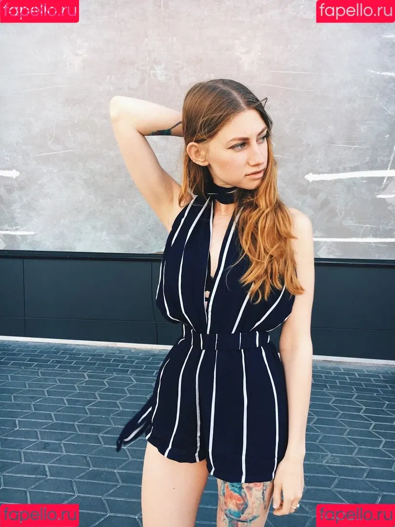 Umbird Onlyfans Photo Gallery 