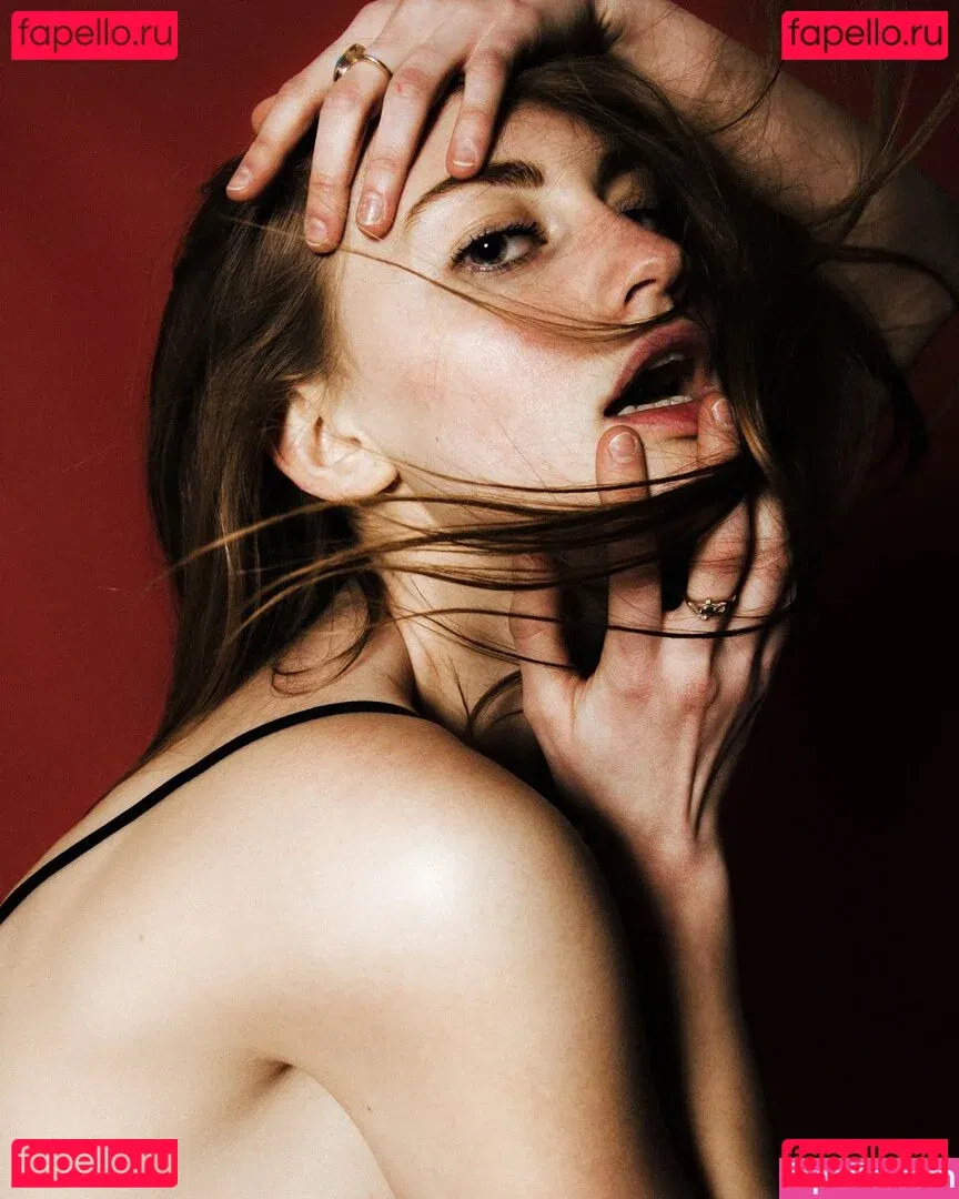 Umbird Onlyfans Photo Gallery 