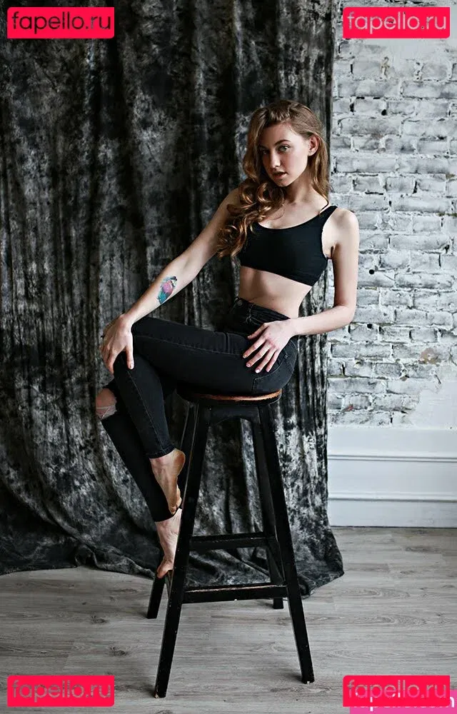 Umbird Onlyfans Photo Gallery 