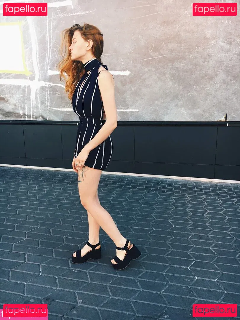 Umbird Onlyfans Photo Gallery 