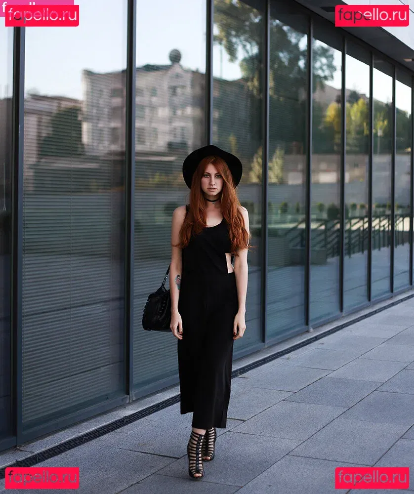 Umbird Onlyfans Photo Gallery 