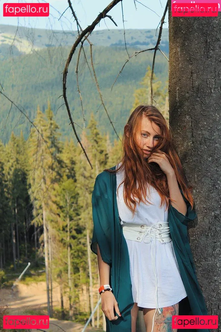 Umbird Onlyfans Photo Gallery 