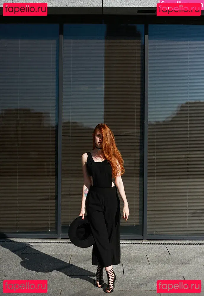 Umbird Onlyfans Photo Gallery 