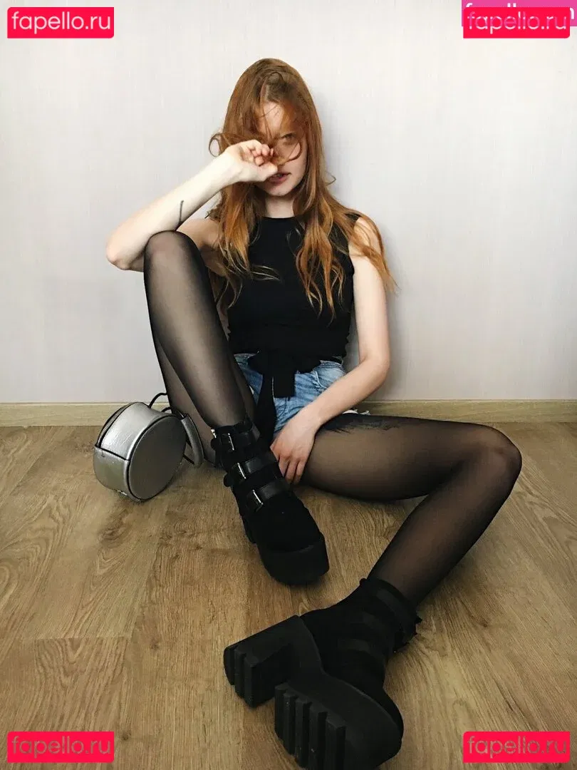 Umbird Onlyfans Photo Gallery 