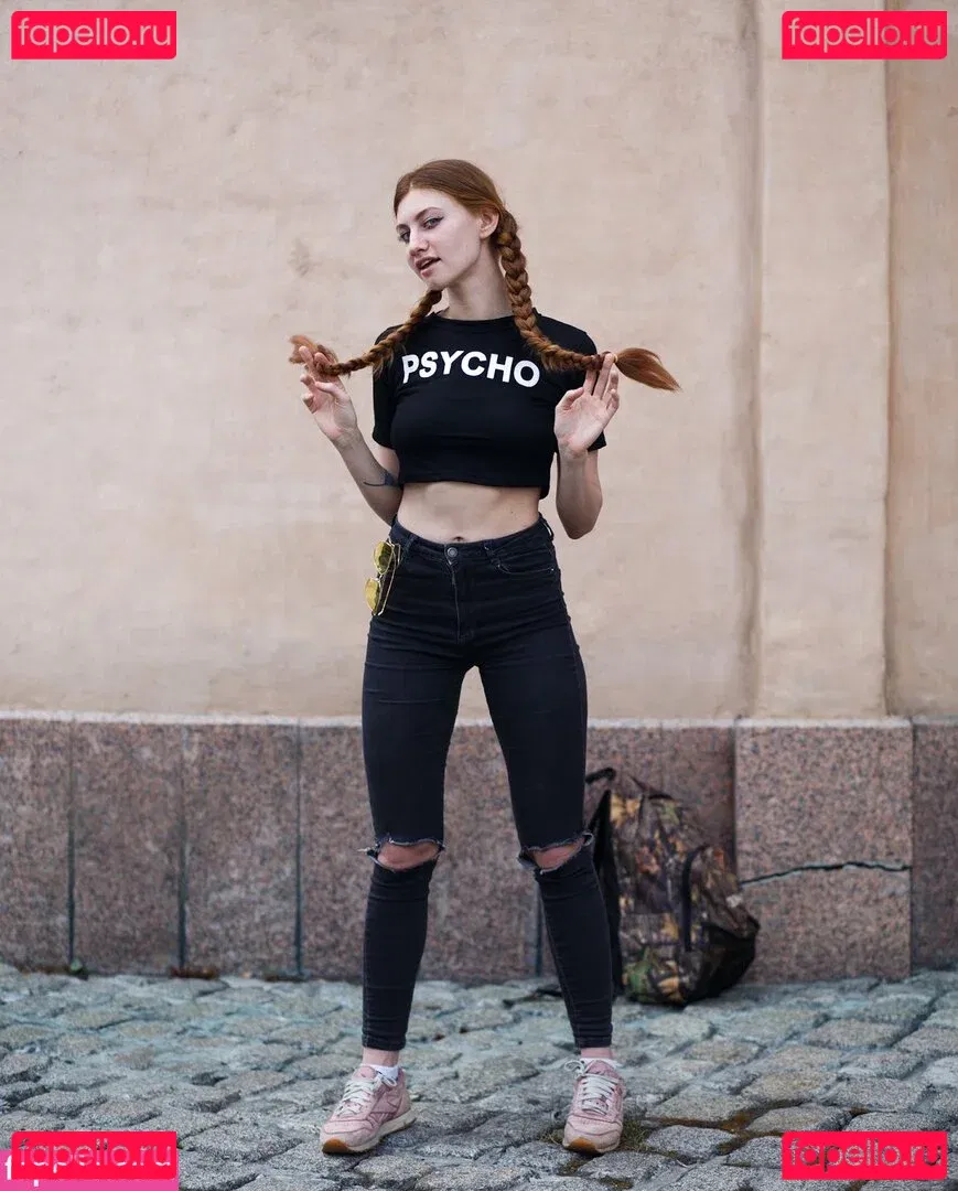 Umbird Onlyfans Photo Gallery 