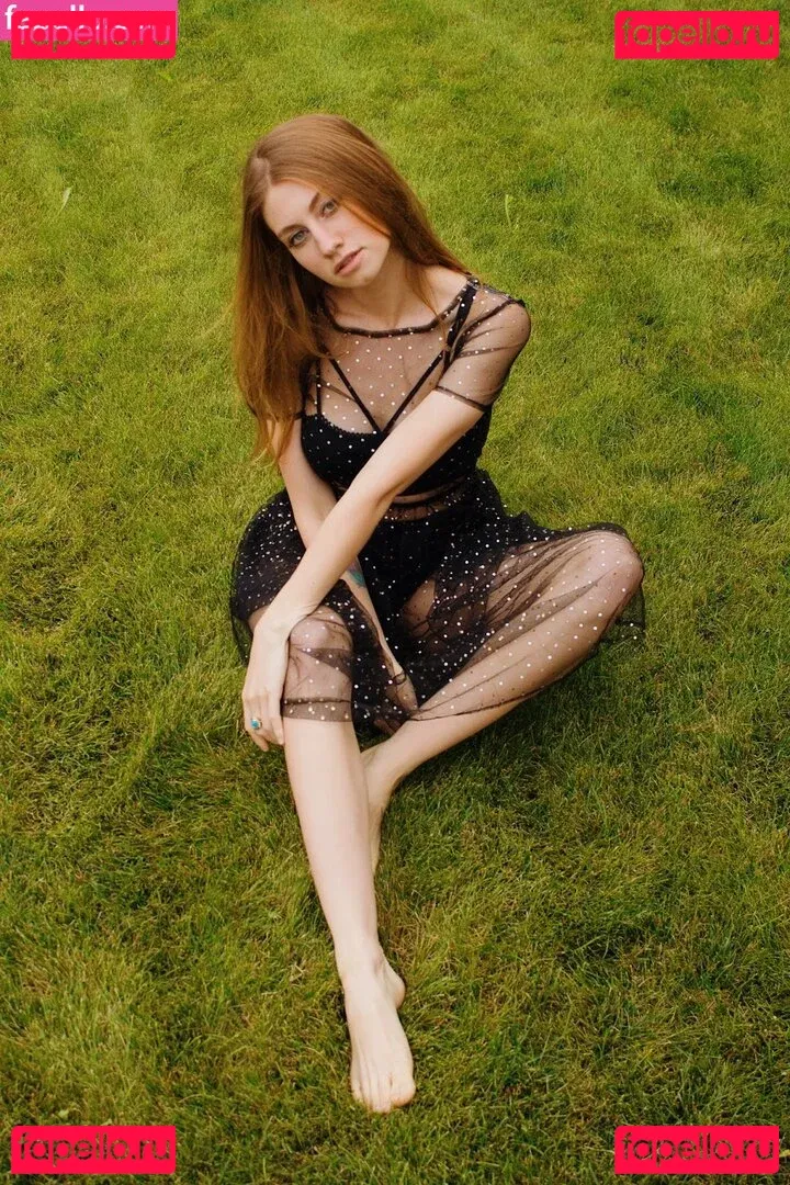 Umbird Onlyfans Photo Gallery 