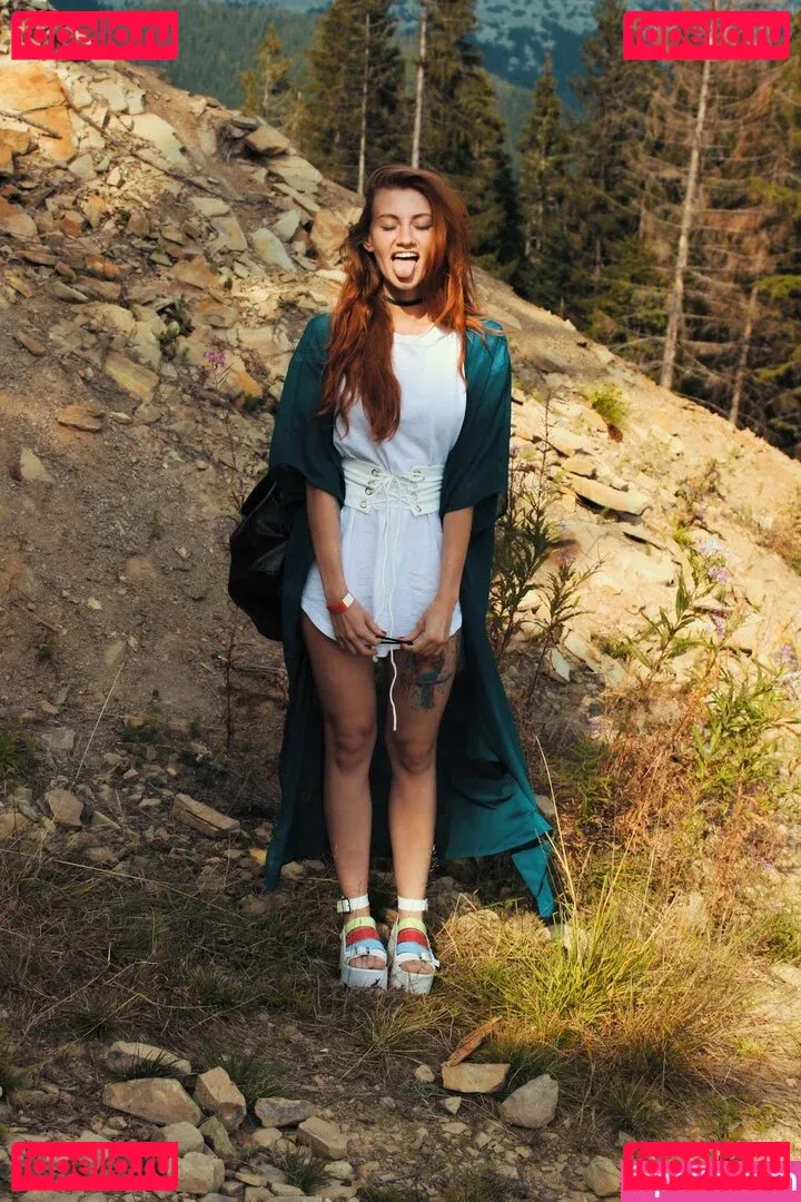 Umbird Onlyfans Photo Gallery 