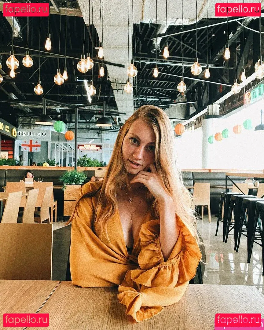 Umbird Onlyfans Photo Gallery 