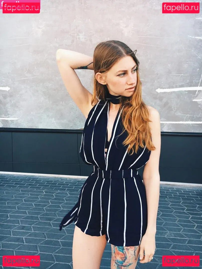 Umbird Onlyfans Photo Gallery 