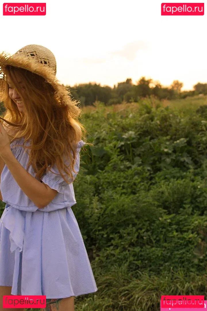 Umbird Onlyfans Photo Gallery 