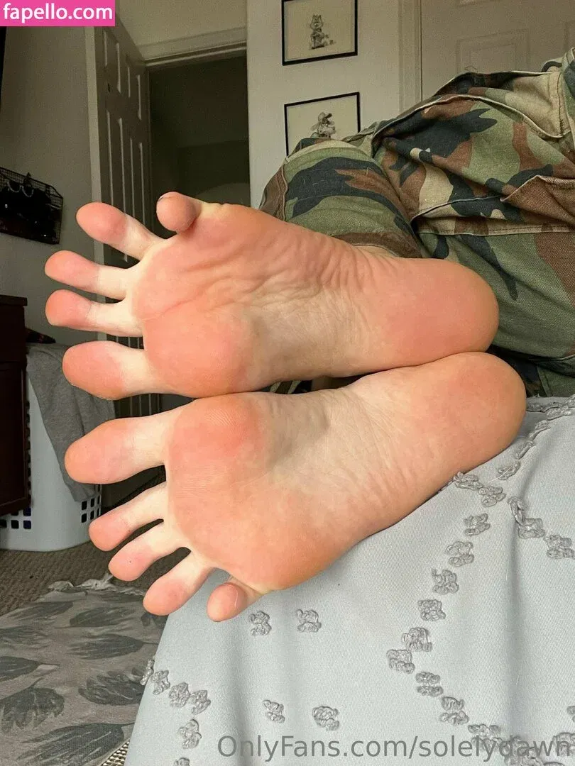 solelydawn Onlyfans Photo Gallery 