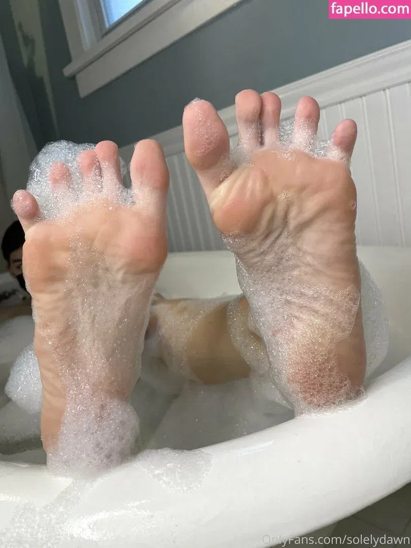 solelydawn Onlyfans Photo Gallery 