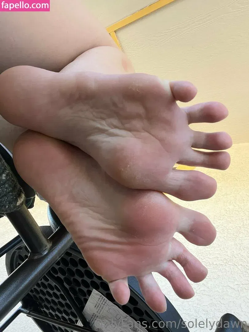 solelydawn Onlyfans Photo Gallery 