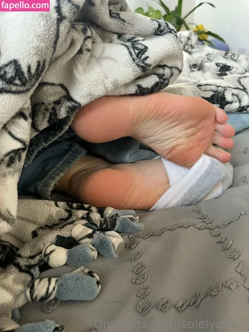 solelydawn Onlyfans Photo Gallery 