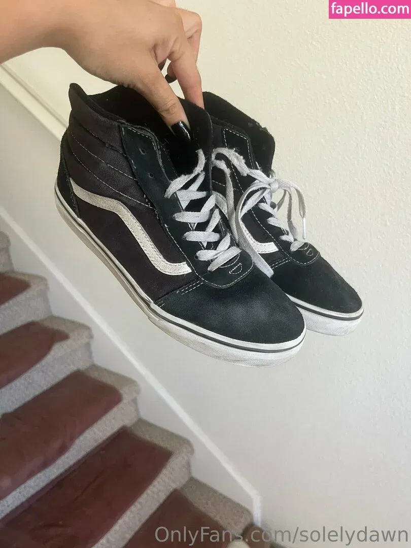 solelydawn Onlyfans Photo Gallery 