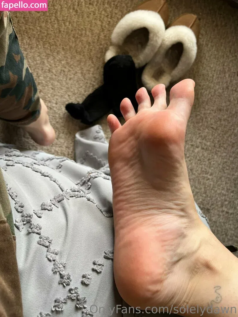 solelydawn Onlyfans Photo Gallery 