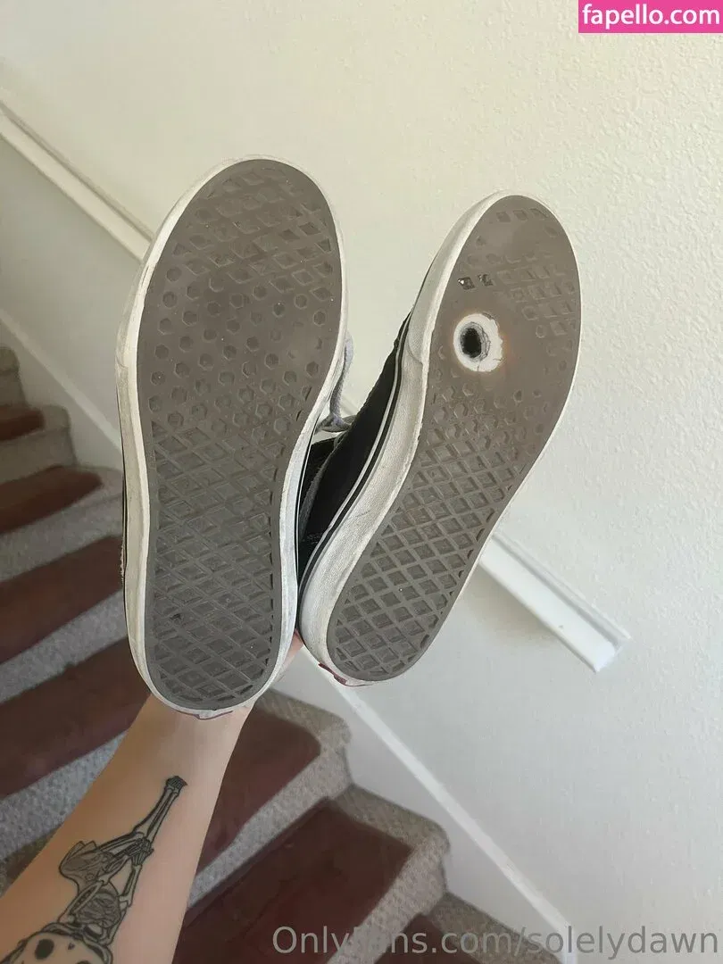 solelydawn Onlyfans Photo Gallery 