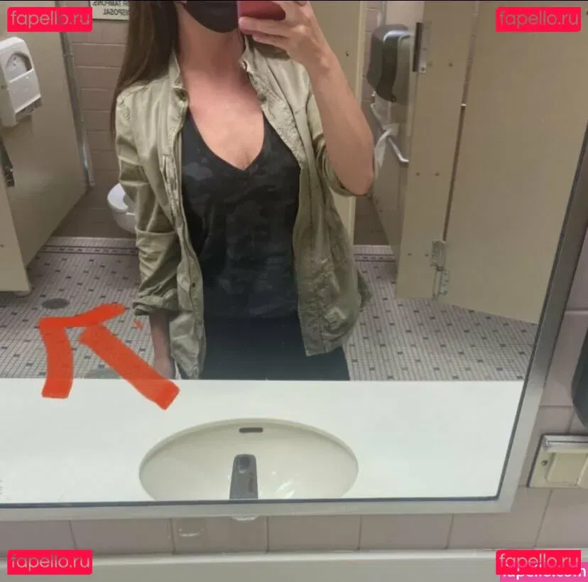 stayathomemillf Onlyfans Photo Gallery 