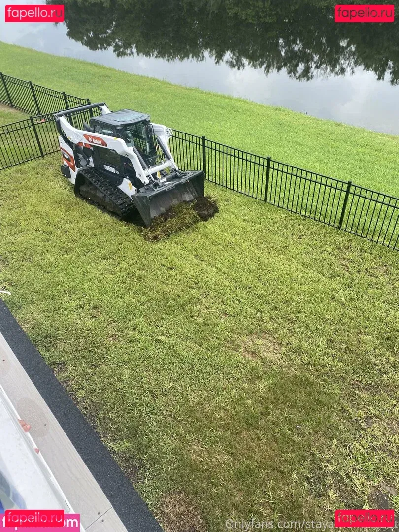 stayathomemillf Onlyfans Photo Gallery 