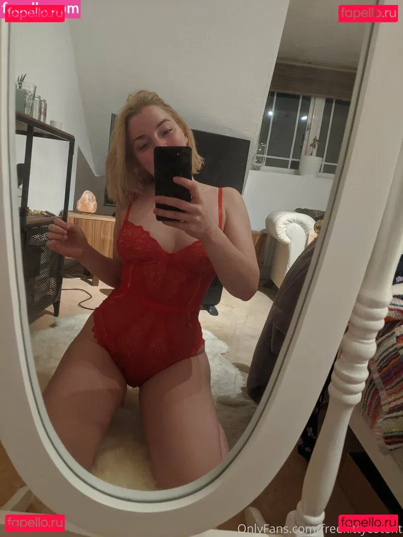 freekittycontent Onlyfans Photo Gallery 