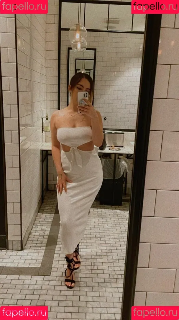 Hilenna Onlyfans Photo Gallery 