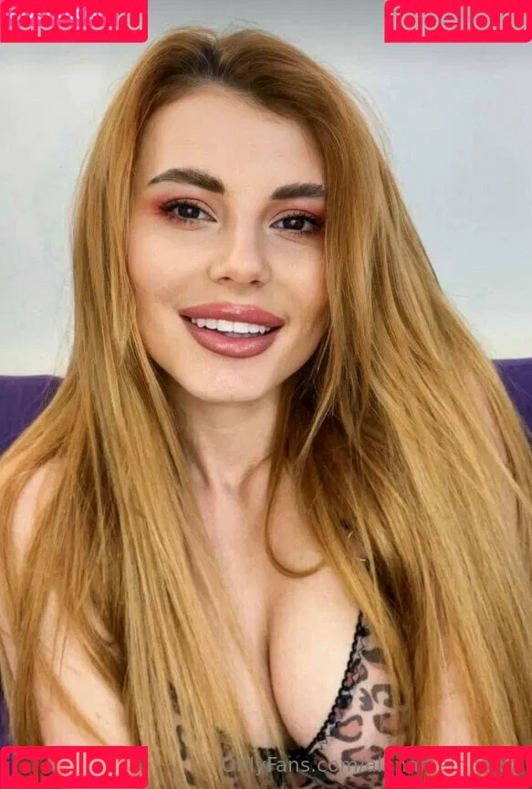 alanamelnikova Onlyfans Photo Gallery 
