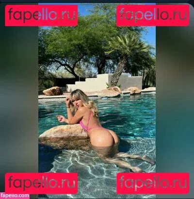 alanamelnikova Onlyfans Photo Gallery 