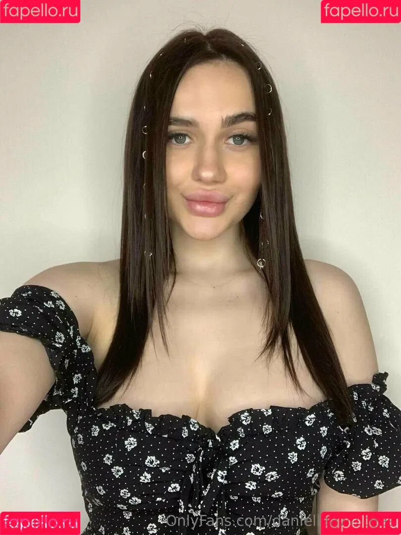 a_alexxxaa_alx Onlyfans Photo Gallery 