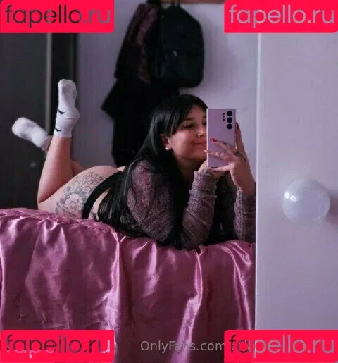 ariaphoenixfree Onlyfans Photo Gallery 