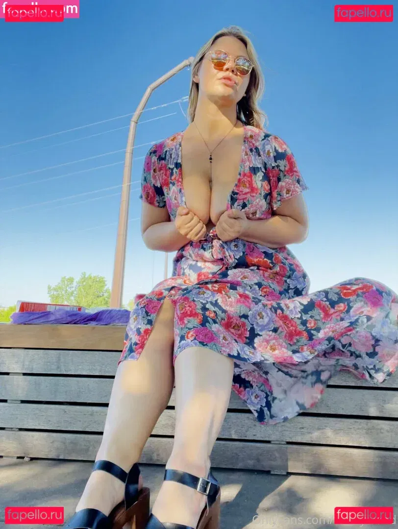 luluwunderful Onlyfans Photo Gallery 