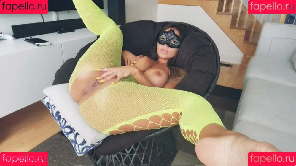 Lexis Star Onlyfans Photo Gallery 