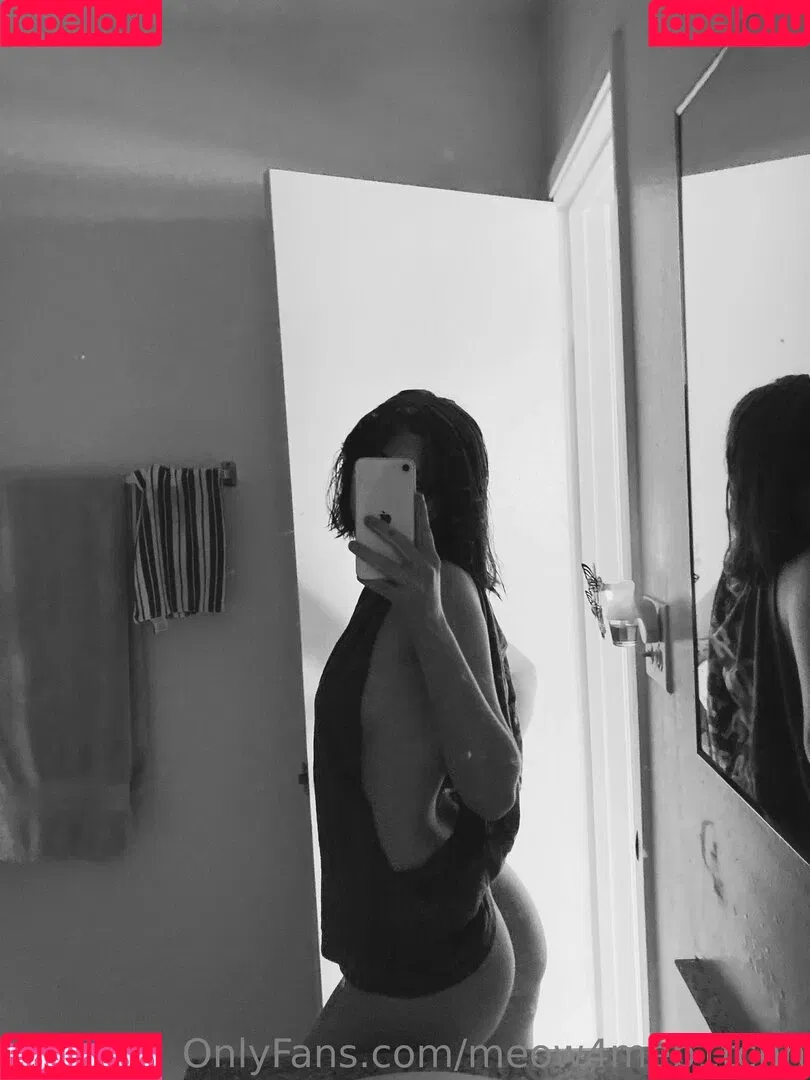 meow4meb1tchh Onlyfans Photo Gallery 
