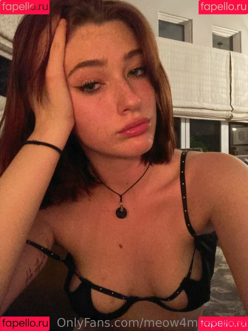 meow4meb1tchh Onlyfans Photo Gallery 