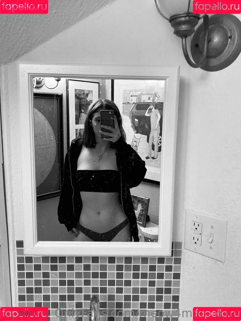 meow4meb1tchh Onlyfans Photo Gallery 