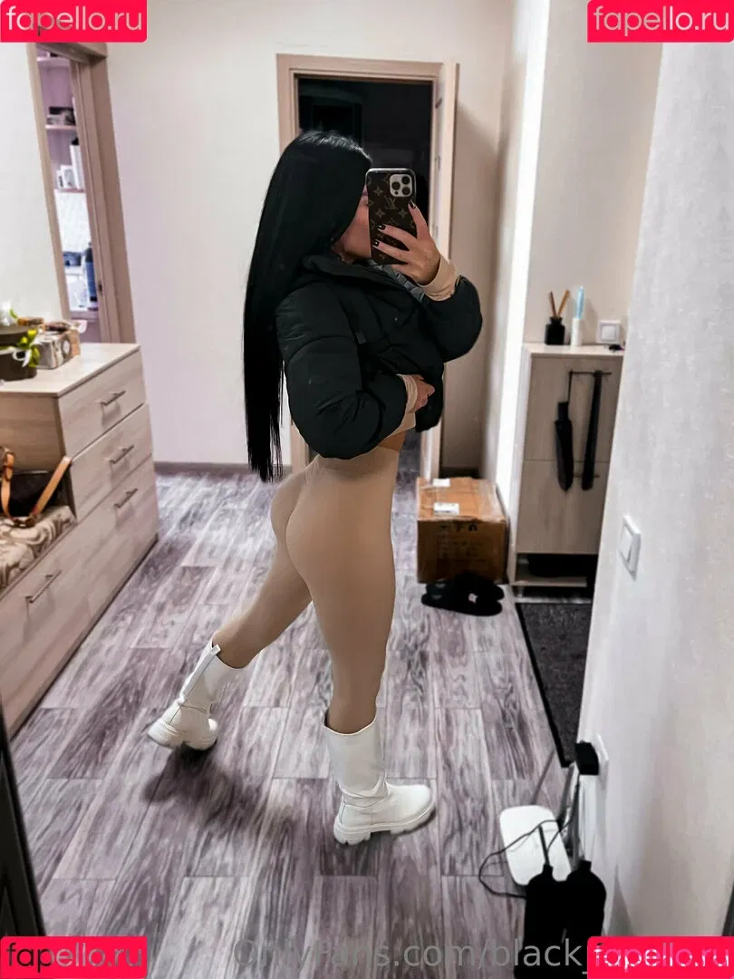 black_monica Onlyfans Photo Gallery 