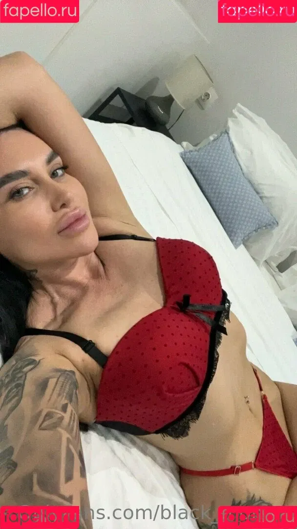 black_monica Onlyfans Photo Gallery 